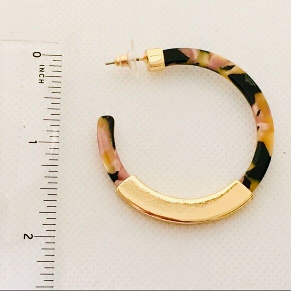 Dark Blue with Multicolored Accent Acrylic and Gold Tone Hoop Earrings NWT - Picture 4 of 5